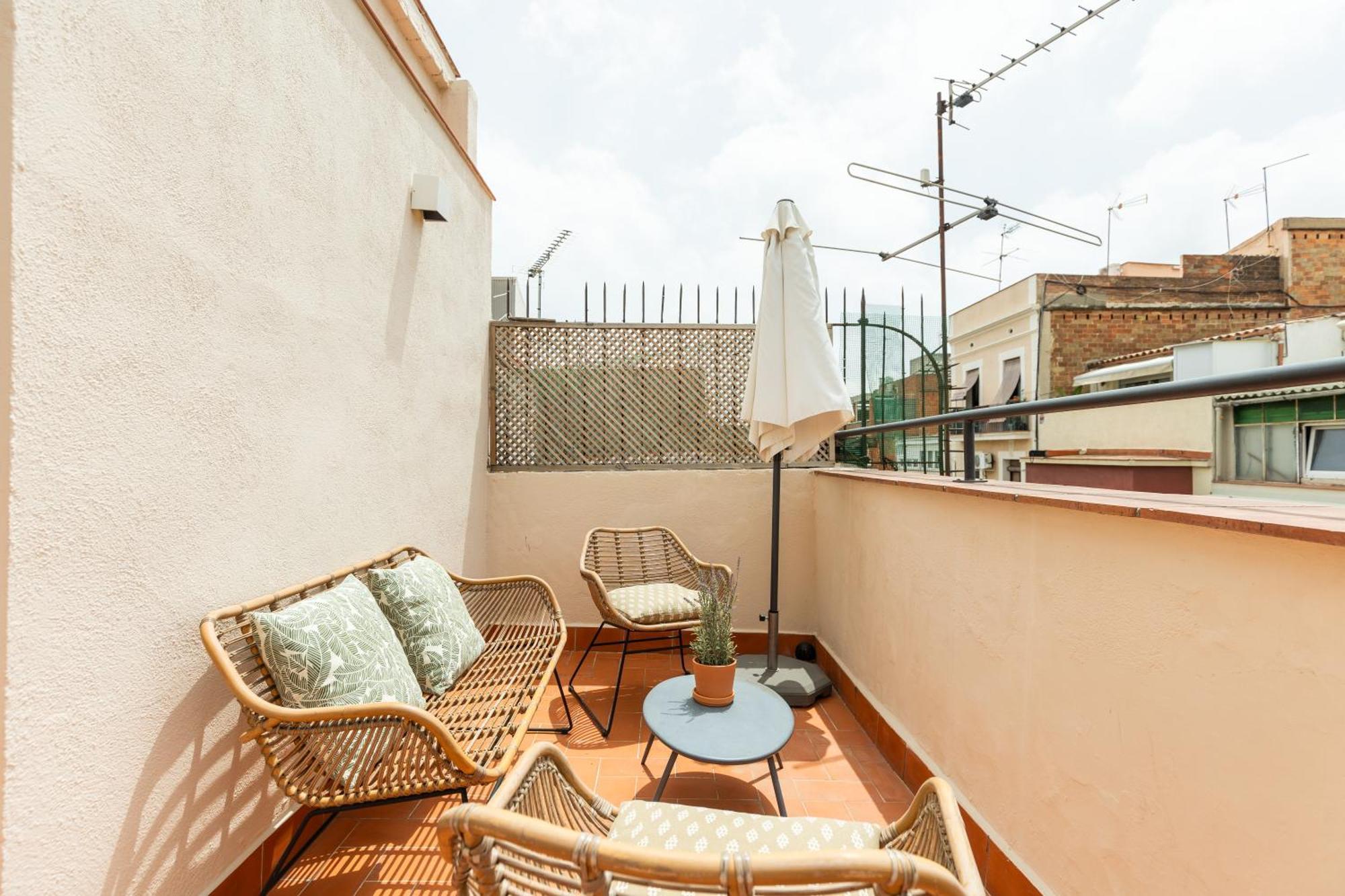 Deco Apartments Barcelona-Sants Exterior photo